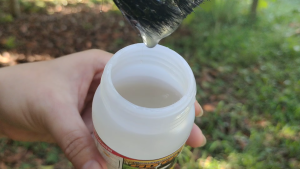 ตง ตง พลัส ยาทาหน้ายางพารา ปุ๋ยน้ำธาตุอาหารรองเสริม สูตรเปลือกนิ่ม ป้องกันเชื้อโรคและเชื้อรา มีแคลเซียมและสังกะสี ยาเร่ง8%