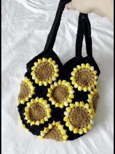 Túi nữ đeo vai hướng dương ba chiều dệt tay Phong cách mùa hè túi vải dệt Túi xách hoa đa năng và dễ thương