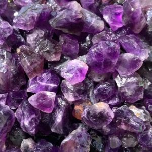 250g/bag Best Selling Natural Crystal Healing Amethyst Stone Rough Stone Raw Rose Quartz For Home Room Garden Decoration