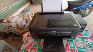 ปริ้นเตอร์ EPSON L360 + INK TANK ของมือ 2 สภาพเครื่อง 95 % หัวพิมพ์ใช้งานได้ 100% ทางร้านรับประกัน