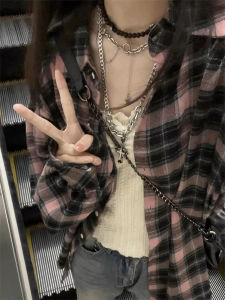 Áo Sơ Mi Kẻ Caro Phong Cách Mỹ Cổ Polo Dài Tay Dáng Rộng Thời Trang Xuân Thu Màu Đen Hồng Cho Nữ