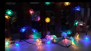 Leading solar lights string colorful lights flash lights string lights outdoor star lights decorated courtyard balcony garden decorated with Christmas holiday lights low pressure lights lotus lights