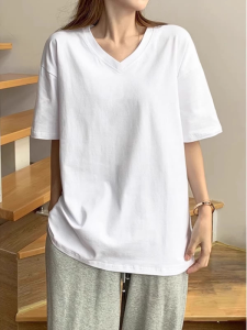 YEBO | Extra Large V-Neck T-Shirt