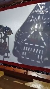 Miniatur Pagelaran Wayang Kulit Halus - 1 Set Motif Batik