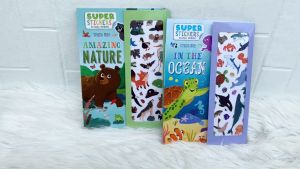 Amazing Nature / In the Ocean Super Stickers Book (Re-usable Anywhere)