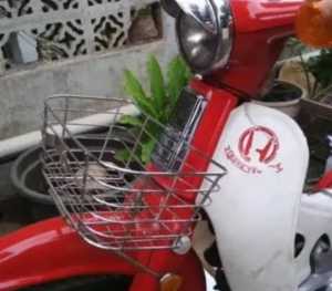 KERANJANG DEPAN HONDA C70 CHROME SILVER DAN DUDUKAN PLAT NOMOR HARGA TERMURAH BERKUALITAS