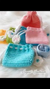 กระเป๋าถักไหมพรม