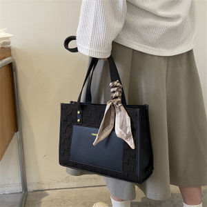 ทันสมัย ความจุขนาดใหญ่ ผู้หญิง กระเป๋าสะพายไหล่ 2023 กระเป๋าสะพายสไตล์ใหม่ อินเทรนด์ All-match ฤดูใบไม้ร่วง กระเป๋าถือ