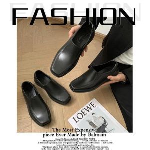 Tsion คุ้มค่า รองเท้าคัทชูผู้ชาย ใส่เรียน ใส่ทำงาน หรือจะแมทช์ชุดออกงานก็คุ้มค่าเพราะราคาถูกกว่าทั่วไป ดีไซน์เรียบสุภาพ วัสดุเป็นยางน้ำหนักเบาใช้งานดี