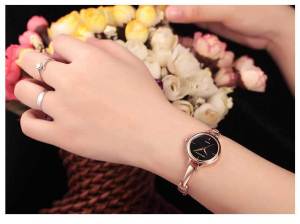 Đồng hồ Rebirth nữ dáng lắc tay thời trang mới chống xước chống nước tốt