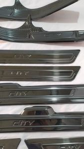 Ốp Bậc Cửa Nẹp Bước Chân Trong Ngoài Xe Honda City 2023-2018 Chất Liệu Titan