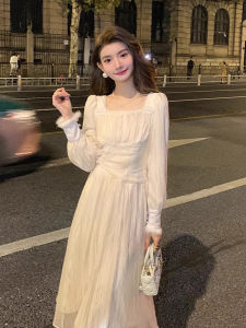 Romantic French Style Gentle Womens Dress Spring Autumn New Style Square Collar Bubble Sleeve Waist Cinched Beautiful Atmosphere Skirt