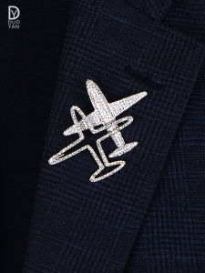 Elegant Aircraft Lapel Pin Premium Quality Mens Womens Coat Pins Corporate Exhibition Badges Fashionable Suit Accessories