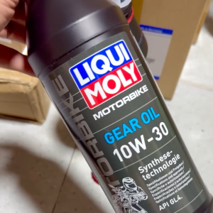 Nhớt Láp - Dầu Hộp Số Liqui Moly MOTORBIKE Gear Oil 10W-30 API GL4 1 LIT Tiêu Chuẩn Xe Tay Ga HONDA