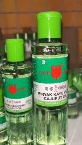 minyak kayu putih ( 210 ml ) cap lang