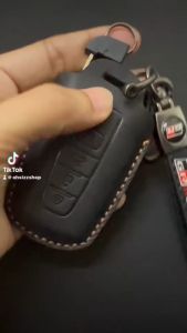 เคสรีโมทรถ Toyota Cross GR Sport 2024 งานหนัง (COW Leather Key Case Key Sets  Toyota Altis GR Sport Cross GR Sport CHR Camry 2024 รีโมททรงวี