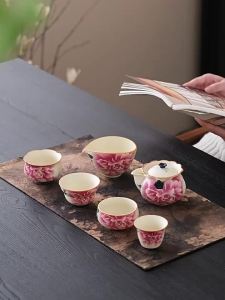 JISU | Tách Trà Gốm Hoa Mẫu Đơn Bọc Vàng