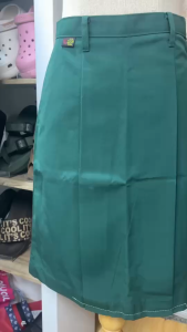 กระโปรงเนตรนารี ตราสมอ ยาว 26-28 นิ้ว กระโปรงตราสมอ สีเขียวเข้ม