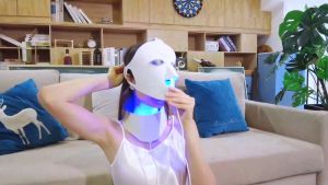 Masker Wajah LED 168 LED: Terapi Jerawat & Perawatan Kulit Kerut
