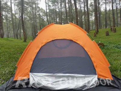Tenda dome kapasitas 4 orang