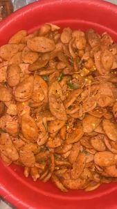 Sosis Goreng Pedas Daun Jeruk Netto 500gr - Keripik Sosreng Kriuk Pedas Gurih