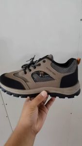 Korean Fashion Sneakers For Men Wear-Resistant Outdoor Sports Hiking Shoes Non-slip Climbing Shoes Casual Walking Shoes