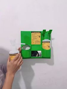 Wall-mounted Emergency Eyewash Station Portable Eye Wash Kit Plastic Double-Bottle（empty Bottle No Liquid）