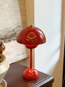 โคมไฟโต๊ะ โคมไฟLED โคมไฟห้องนอน ปุ่มสัมผัส 3 สี ปรับความสว่างได้ไม่มีขั้น ของใช้ในบ้านสไตล์มินิมอล ชาร์จได้ ดีไซน์เก๋ ของตกแต่งบ้าน LED Table Light Touch Switch Rechargeable Flower Bud 3 Color Stepless Dimmable Night Light Mushroom Table Lamp