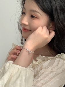 Ganten🍎Gelang Busur Hati Merah Muda & Gelang Wanita Mewah Ringan