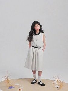 LOVESASAKIDS | Sleeveless Peter Pan Collar Blouse and Textured Mid-length Skirt Set