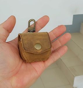 Bao da Airpods 4 Airpods 5 da thật (Nút nam châm) thủ công Handmade (đồ da thủ công)