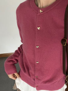 เสื้อสเวตเตอร์ถักคอปกกลมผ้าขนกระต่ายสีแดงรูปดอกกุหลาบ แจ็คเก็ตคาร์ดิแกนถักคอวีผ้าขนสัตว์สำหรับผู้หญิงในฤดูใบไม้ร่วงและฤดูหนาว