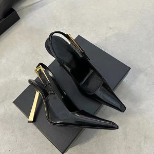 รองเท้าส้นสูงสีดำ หัวเหลี่ยม สายรัด หนังกลับ สำหรับผู้หญิง รองเท้าส้นเดี่ยว ทรงหัวเหลี่ยม รองเท้าแฟชั่น รองเท้าส้นเดี่ยว