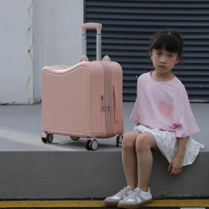 Childrens Rideable 20 Inch Luggage