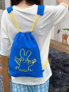 กระเป๋าเป้สะพายหลังผ้าไนลอนลายการ์ตูน กระเป๋าใส่ของสำหรับเดินทางและเล่นกีฬา กระเป๋าสะพายไหล่แบบมีเชือกผูก กระเป๋าใส่ของแบบมีซิป