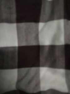 Sarung atau penutup buat tudung saji bundar bermotif kotak besar pake renda(1/klik)