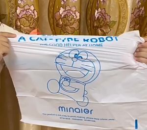 ถุงขยะพลาสติก 45*50 กลิ่นตะไคร้ กันยุงและไร่ยุงได้ ถุงขยะในบ้าน มิตรเป็นสิ่งแวดล้อมและย่อยสลาย 150 ใบ