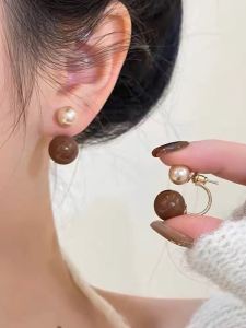 Màu Sắc Tương Phản Cổ Điển Dạ Hội Bông Tai Thời Trang Sành Điệu Thanh Lịch Đa Năng Thiết Kế Mặc Hai Chiều Cảm Giác Màu Nâu Cà Phê Hoa Văn Hình Học