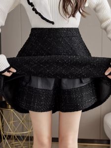 Elegant Design Minor Felt A-Line Mini Skirt