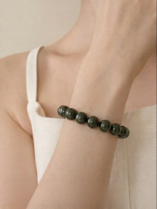 YISHU | Tahitian Peacock Green Pearl Bracelet Elastic Rope Luxury Minimalist Elegant Design