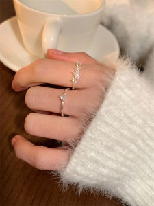 Elegant Silver White Rhombus Zircon Ring for Women Fashionable Exquisite Gentle High-End Sensation Lightweight Luxury Versatile Cold Style