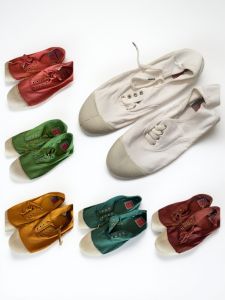 Bensimon Laced Low Top Canvas Sneakers Casual Style Womens Worn out Flat Shoelace Fastening Rubber Outsole Solid Color