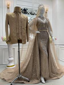 Sepasang kebaya pengantin | kebaya pengantin ekor panjang | kebaya pengantin wanita terbaru | kebaya pengantin wanita pernikahan | gaun pengantin wanita mewah elegan | gaun pengantin | gaun pengantin ekor panjang