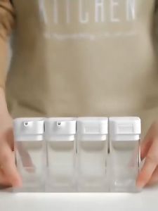 4pcs Clamshell Seasoning Bottle Kitchen Countertop Storage Measurable Salt Bottle Oil-Control Condiment Jars