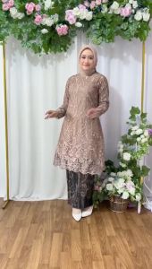 Setelan kebaya tunik tulle melayu - kebaya tunik modern outfit kondangan - baju pesta cantik - pakaian wisuda modern - kebaya simple dan elegan mewah terlaris