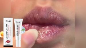 Hoygi Propolis Honey Lip Exfoliating Scrub Hydrating Vertical Lip Fine Lines Plump Full Lips Daily Lip Treatment Makeup Primer