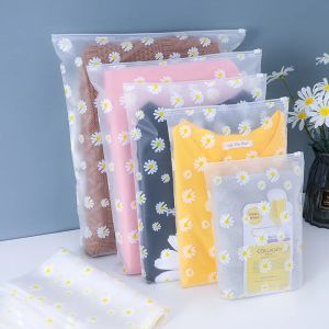 Frosted Translucent Little Daisy Clothes Storage Bags Thickened Waterproof Zip Lock Bag Portable Travel Packing Bag for Clothes Underwear