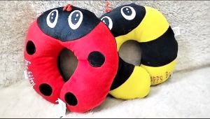 Dreamtoys96 Bantal Leher Karakter Headrest Anti Pegel