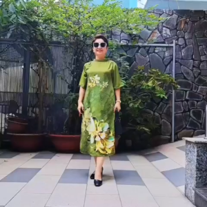 Váy Đầm Trung Niên Form Dài Chữ A Che Bụng Chất Lụa Cao Cấp Mềm Rù 2 Túi Hông.