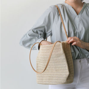 Summer Clear Straw Woven Bag Womens Handbag Versatile Shoulder Beach Bag Soft Square Shape Storage for 500ml Water Cup